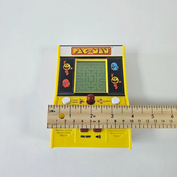 Pacman Retro Handheld Mini Arcade Video Game Bandai Namco Basic Fun 09521 Tested - Picture 9 of 10
